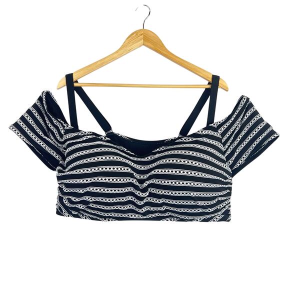 Swim By Cacique Other - Cacique Swim Lane Bryant 44F Black & White Striped Bandeau Women's Swim Top